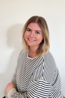 Marina Neumeier präsentiert ihren Roman