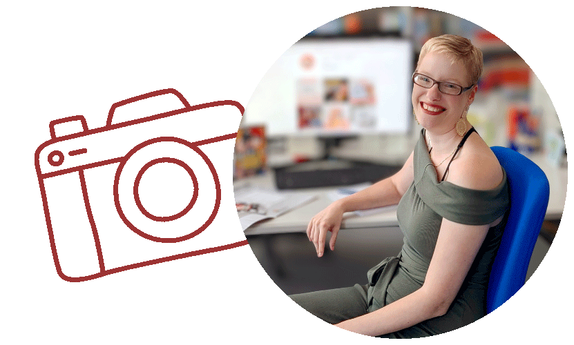 Mitarbeiterin Presse & Online-Marketing mit dem Icon Kamera