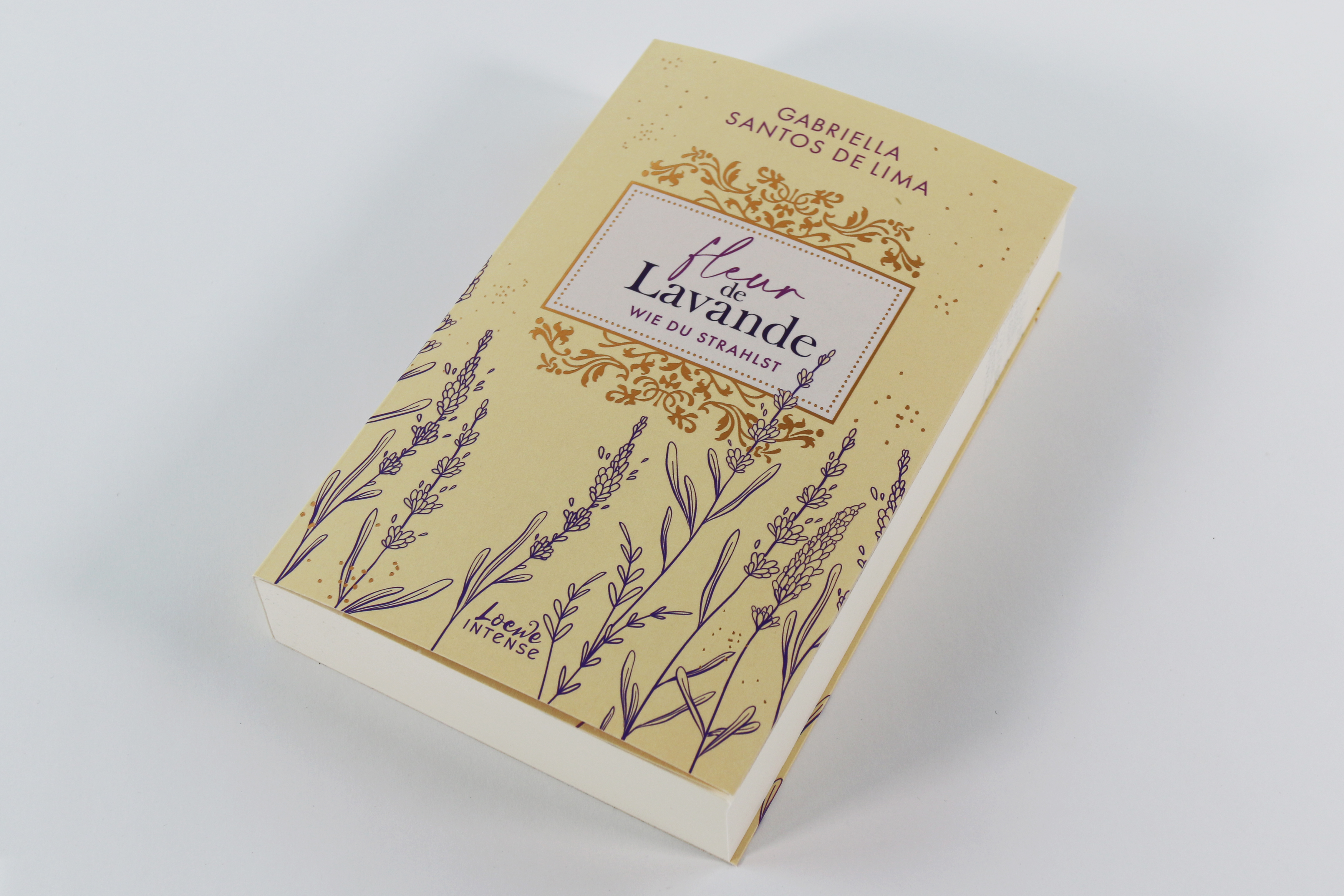 Fleur de Lavande (Band 2) - Wie du strahlst 9783743218857_05