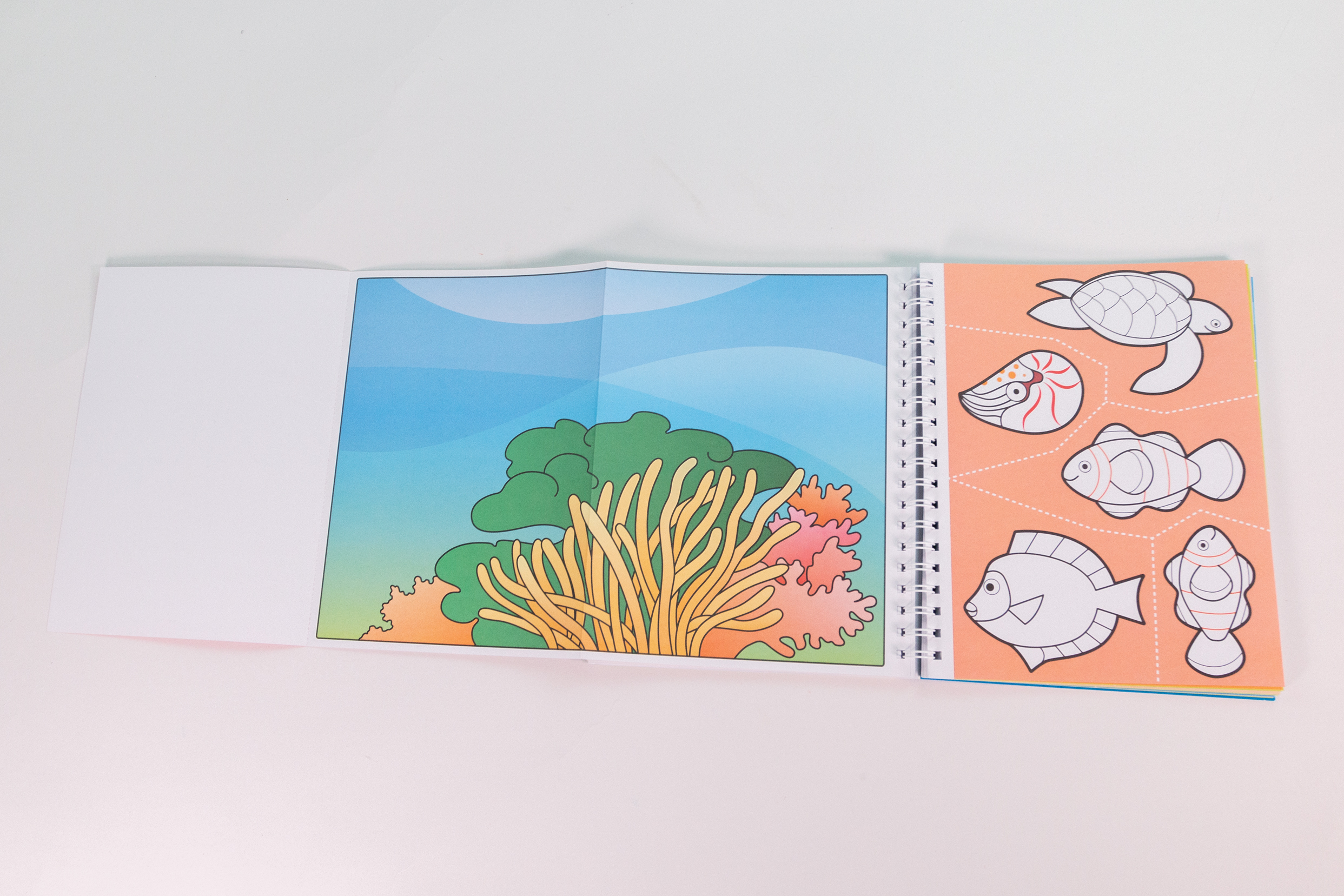 Wir basteln! XXL - Die schönsten Motive zum Malen, Ausschneiden und Kleben (blau) 9783743215627_4 Wir basteln! XXL - Die schönsten Motive zum Malen, Ausschneiden und Kleben (blau) 9783743215627_4