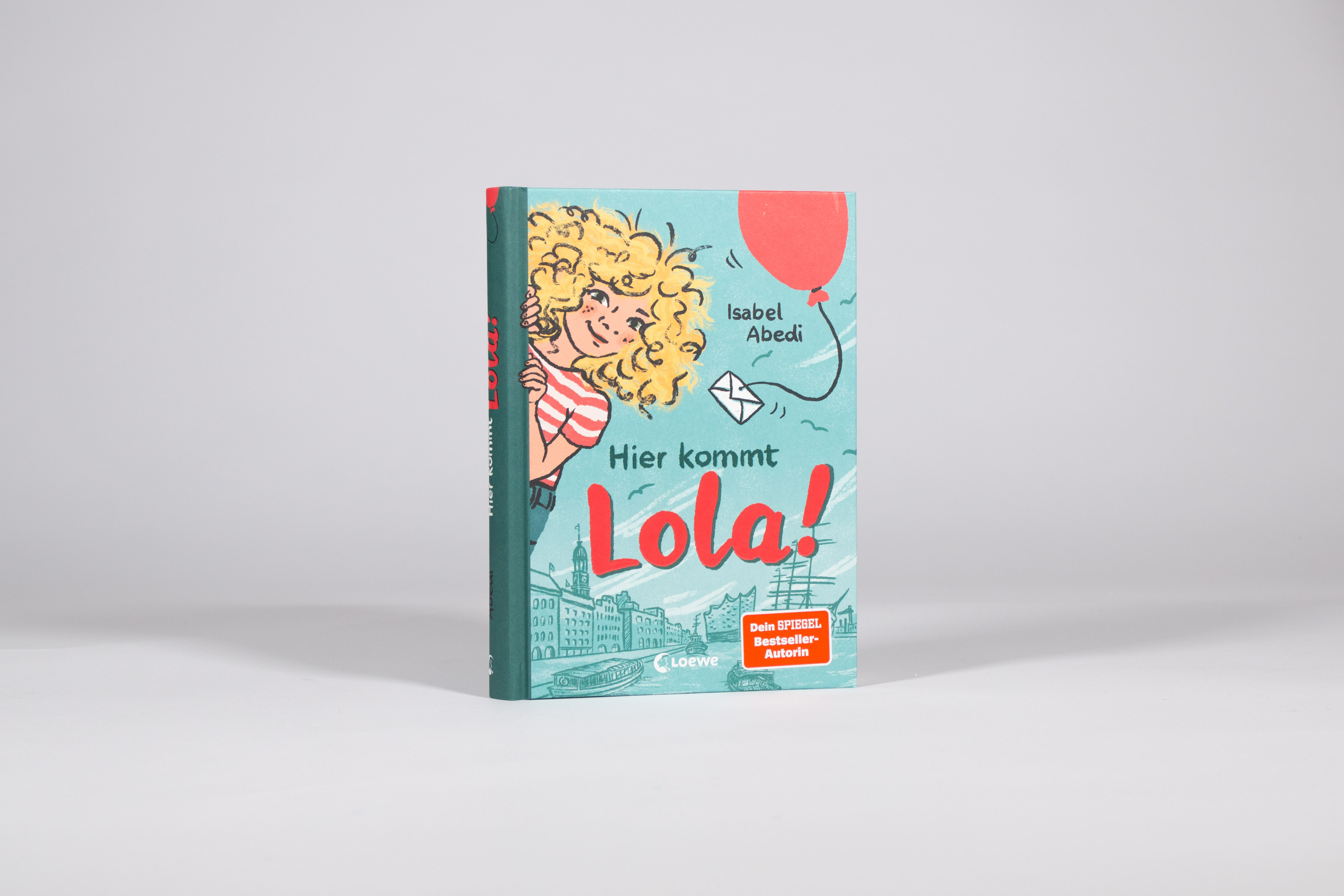 Hier kommt Lola! (Band 1) 9783743213609_1