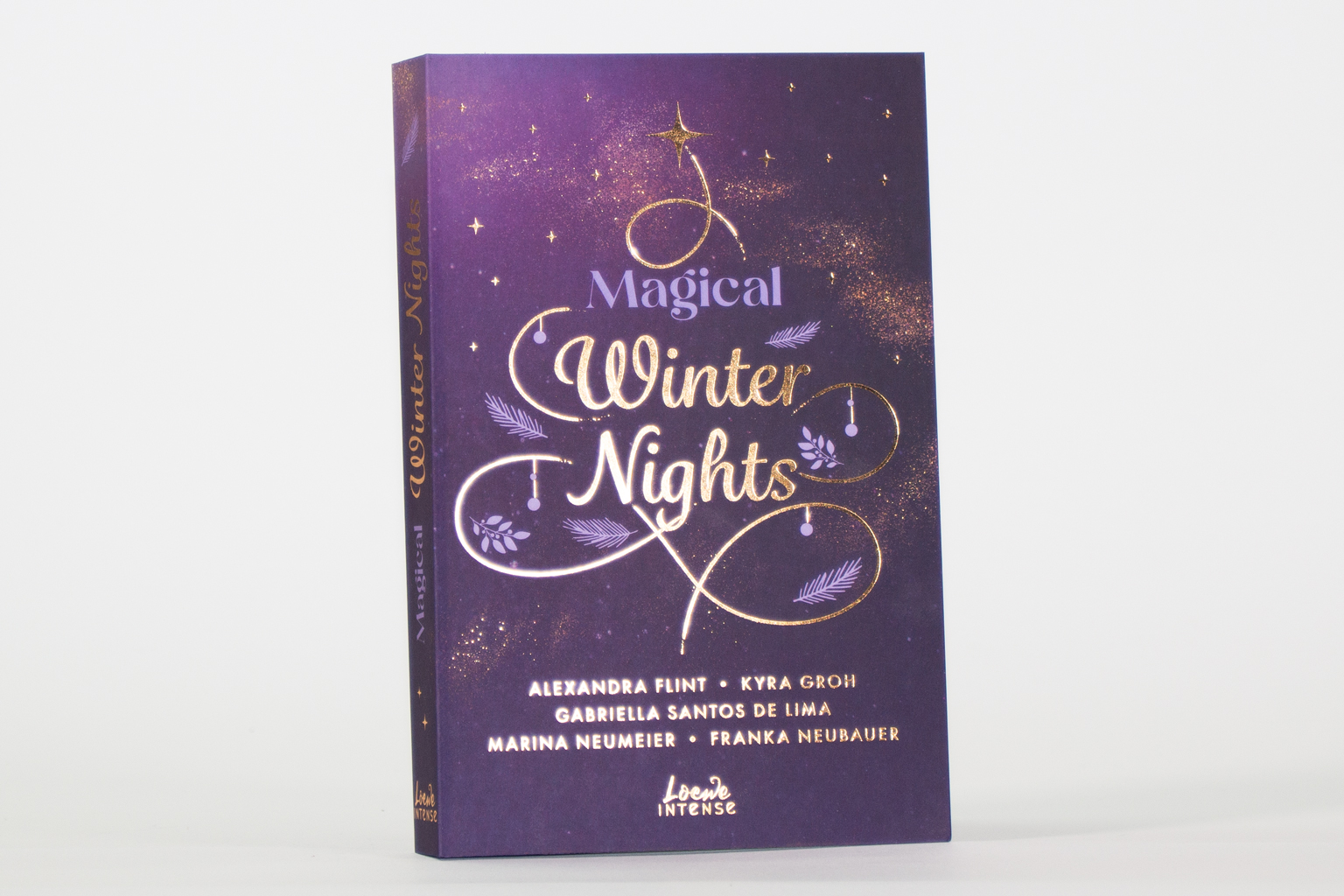 Magical Winter Nights 9783743218543_1