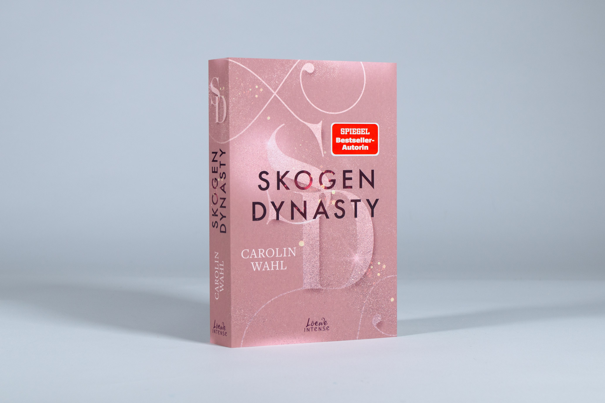 Skogen Dynasty (Crumbling Hearts, Band 1) 9783743215719_1