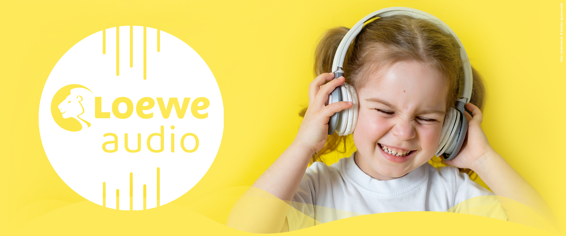 Audio; Banner Banner mit dem Loewe Audio Logo und einem Mädchen mit Kopfhörern