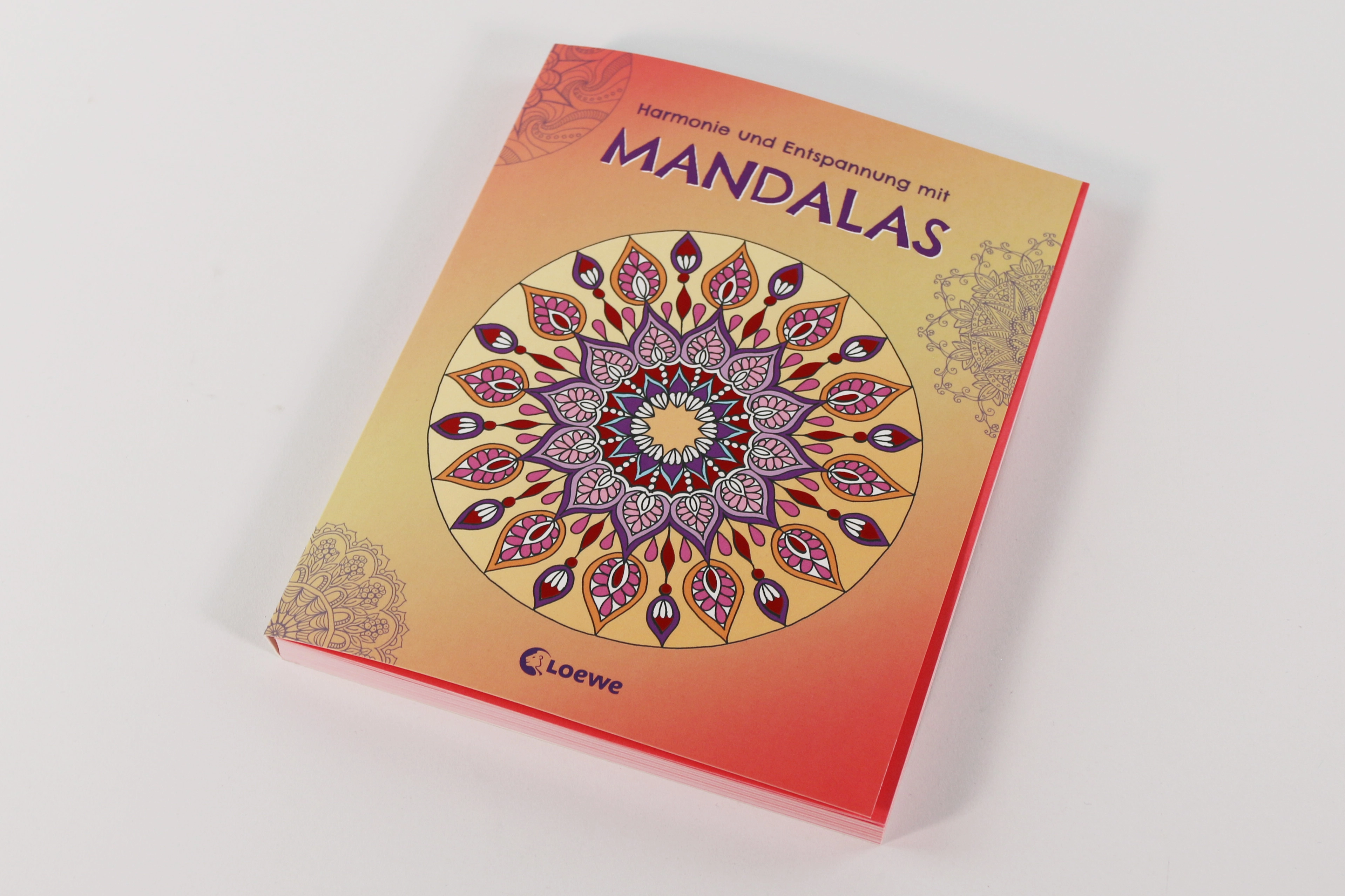 Harmonie und Entspannung mit Mandalas 9783743221253_03